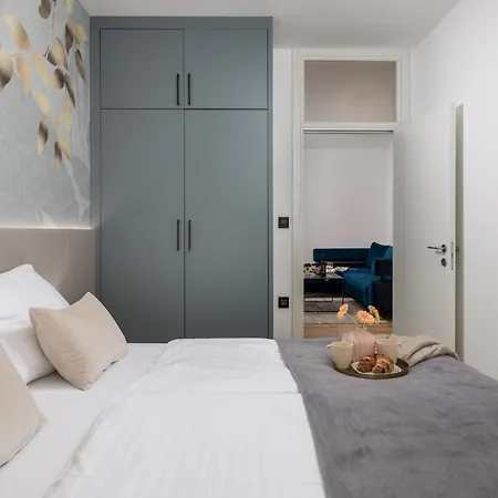 Apartment Cosy&lux On Main Square, Korzo