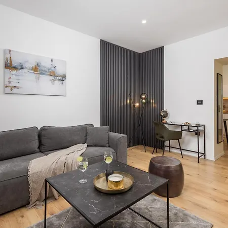 Cosy&lux On Main Square, Korzo Rijeka